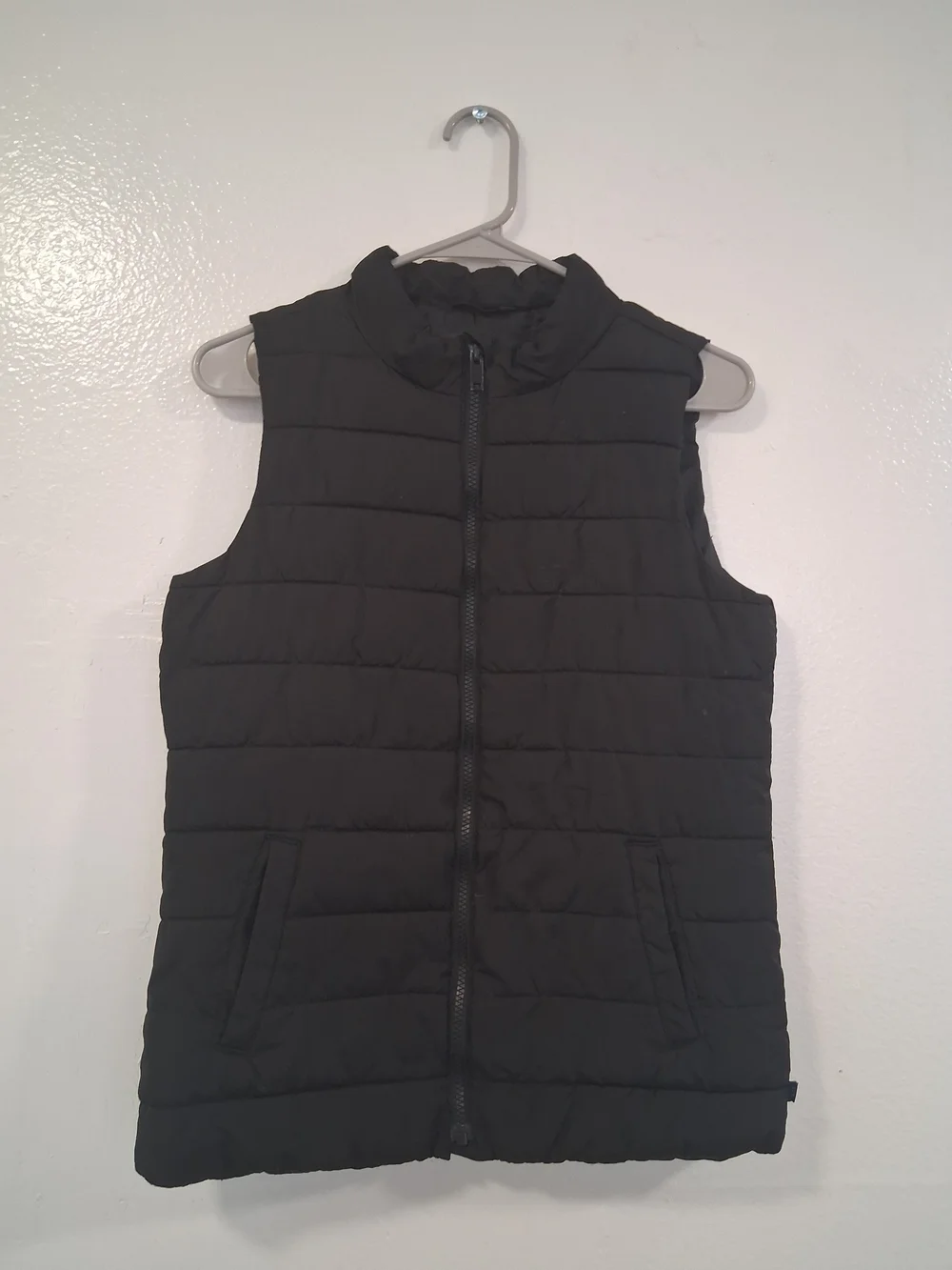 GAP Men's Black Quilted Puffer Vest